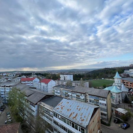Sunny Luxury Home G. Enescu Suceava Exterior foto