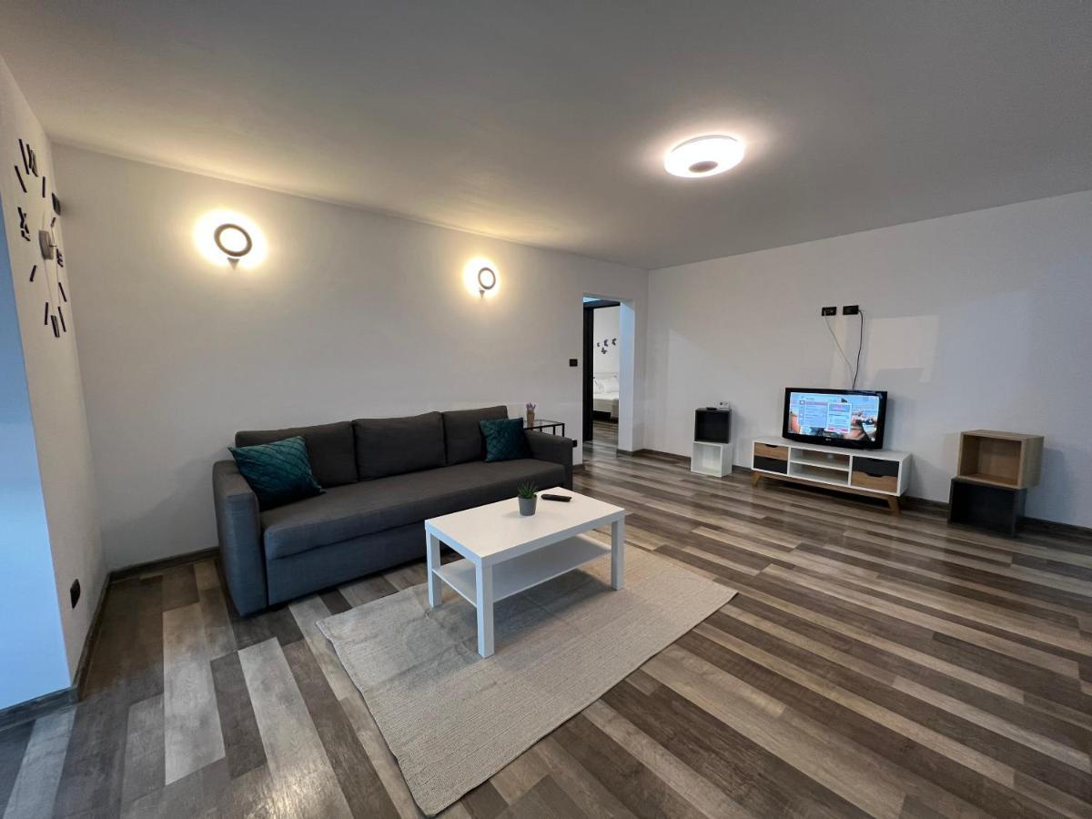 Sunny Luxury Home G. Enescu Suceava Exterior foto